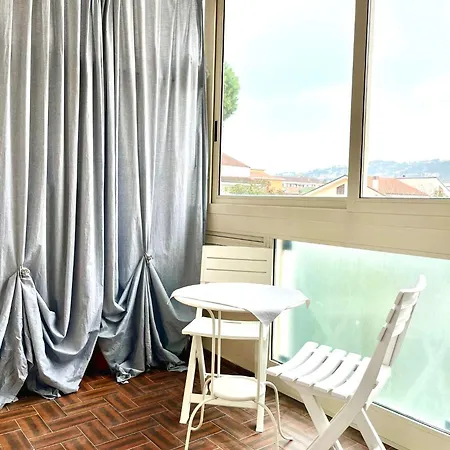 A Due Passi Dal Mare