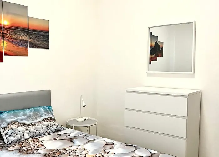 A Due Passi Dal Mare