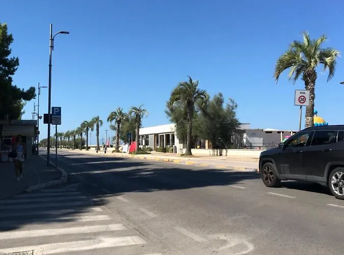 A Due Passi Dal Mare * Монтесильвано