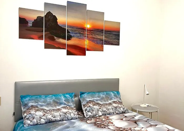 A Due Passi Dal Mare * Монтесильвано